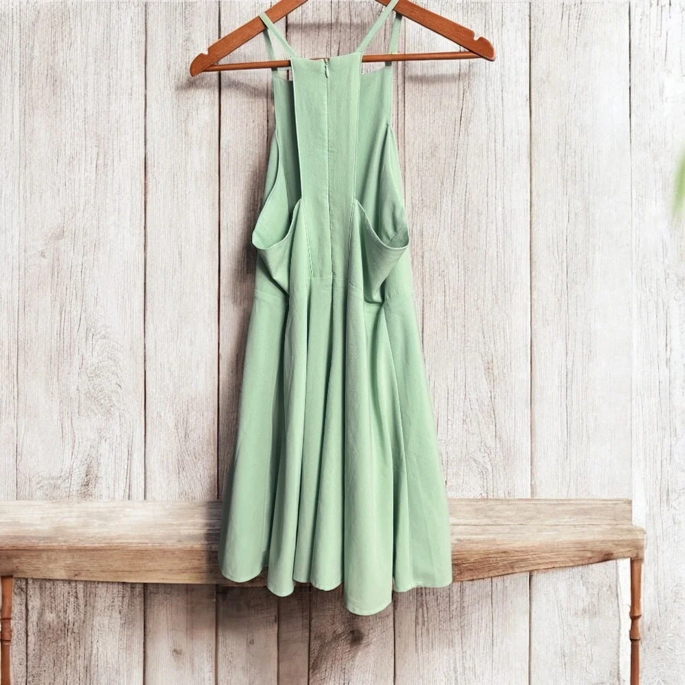 Lulu’s Fit and Flare Dress Size Large Mint Green Excellent Condition